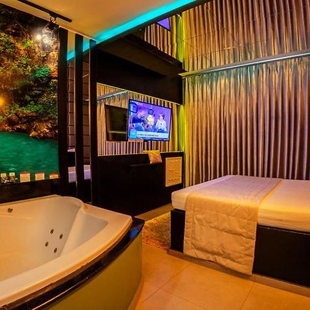 Florence Motel - Santo Angelo-Rs ภายนอก รูปภาพ