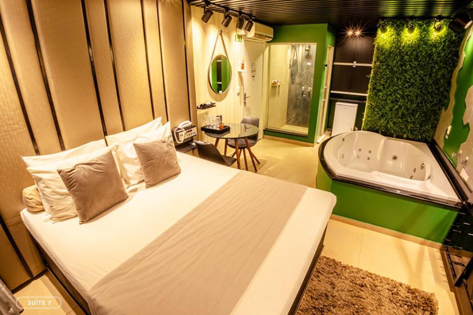 Florence Motel - Santo Angelo-Rs ภายนอก รูปภาพ